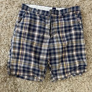 Gap size 36 blue plaid shorts